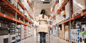 How Caution and Convenience Will Shape Canadian Retail in 2026: Key Trends and Insights