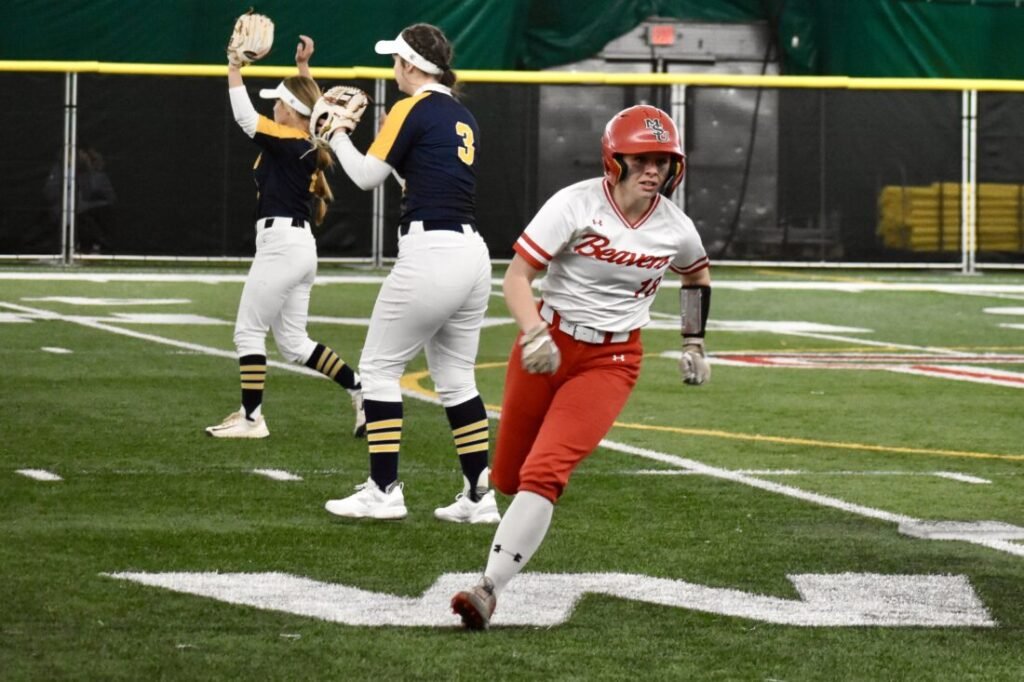 Minot State Beavers Softball Splits Road Series
