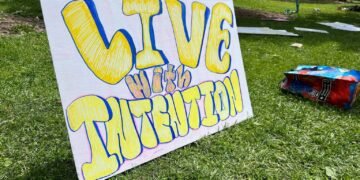 UC Berkeley Phone-Free Movement: How Students Are Fighting
