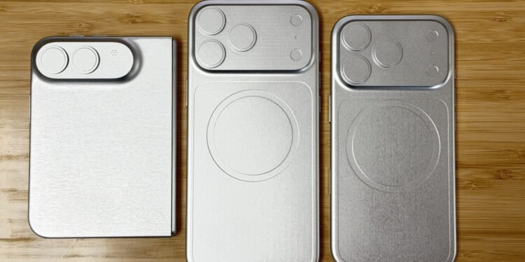 iPhone 18 Pro, iPhone 18 Pro Max, and iPhone Ultra Dummy Units